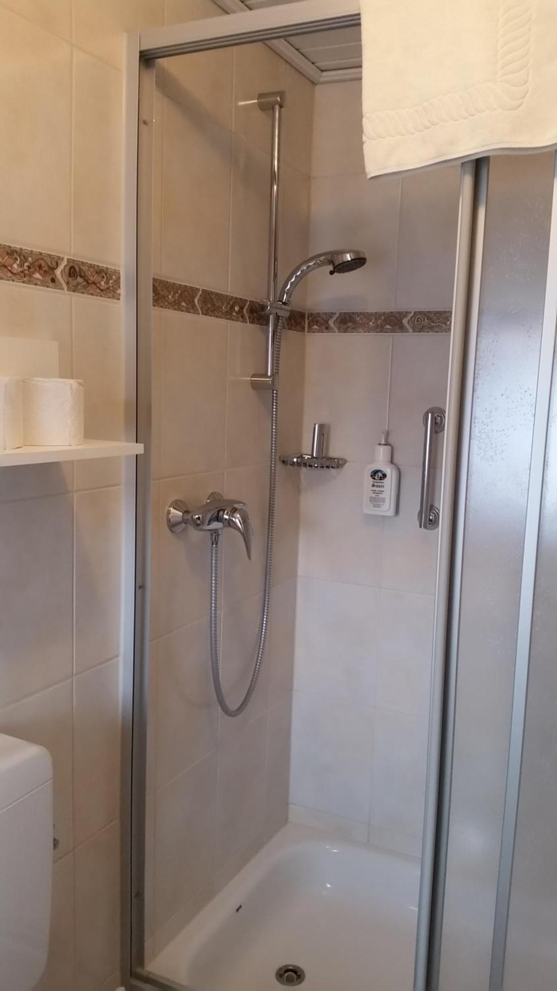Landgasthof Hotel Sauer Виллинген Экстерьер фото