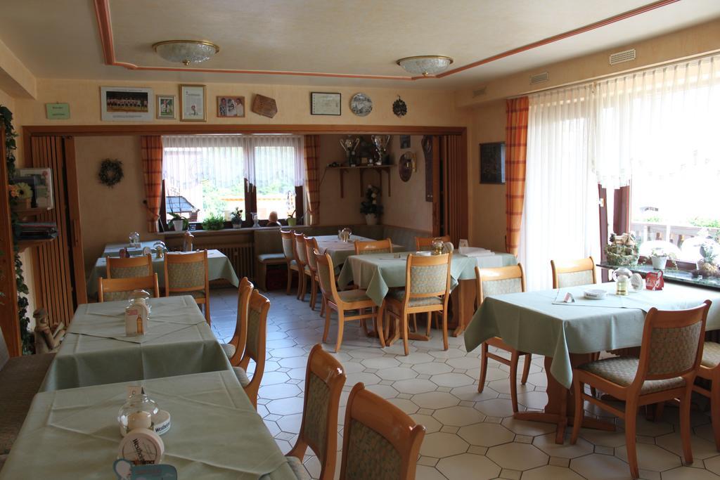 Landgasthof Hotel Sauer Виллинген Экстерьер фото